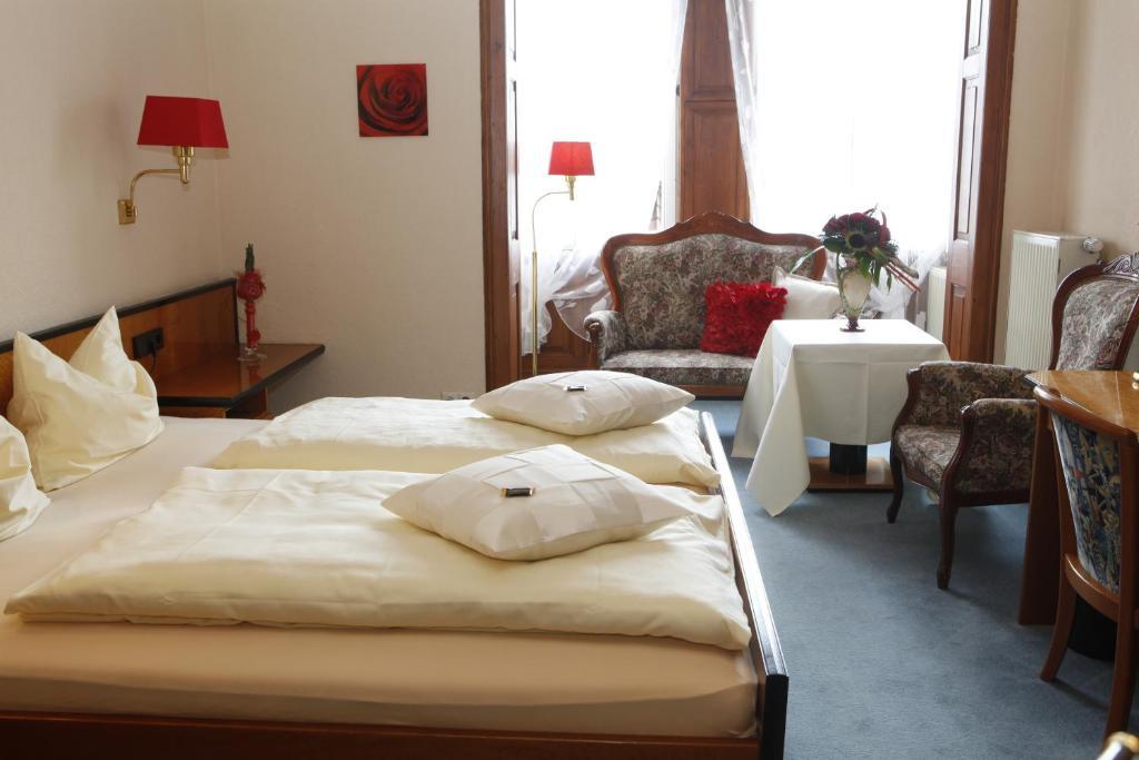 Hotel Villa Brenner Grunstadt Room photo